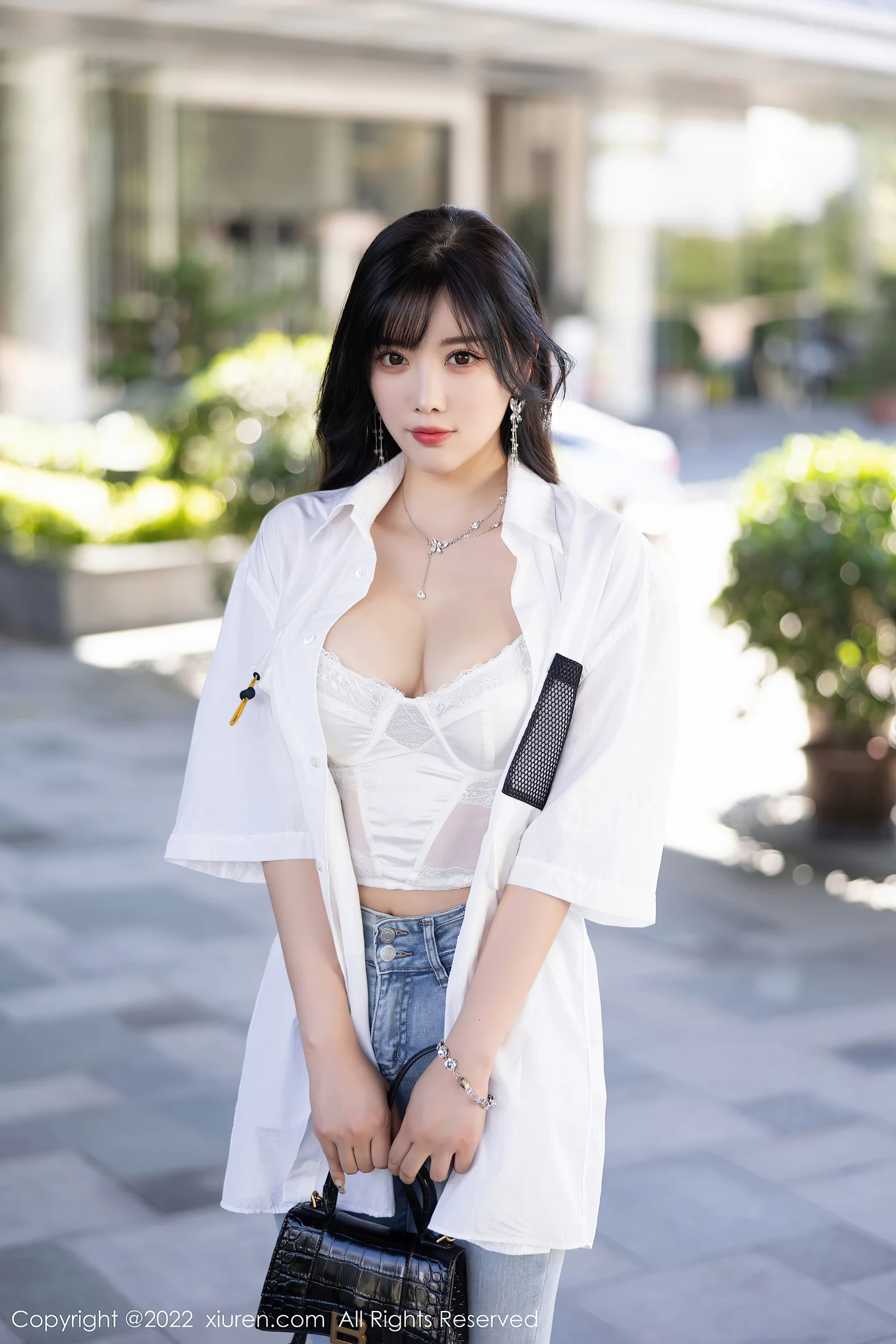 图片[5]-[XiuRen秀人网] VOL.5614 女神杨晨晨Yome私房半脱露白色内衣配无内肉丝迷人诱惑写真83P-秀人网官方网站